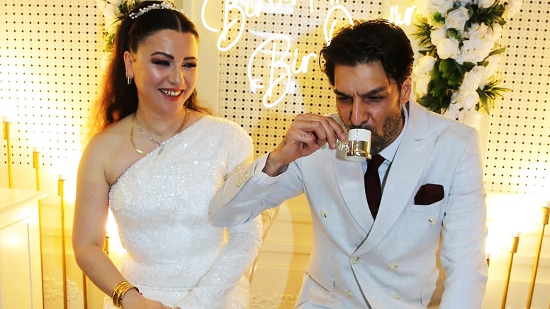 Ünlü oyuncu Tekirdağ'a gitti, 13 yıllık sevgilisini ailesinden istedi