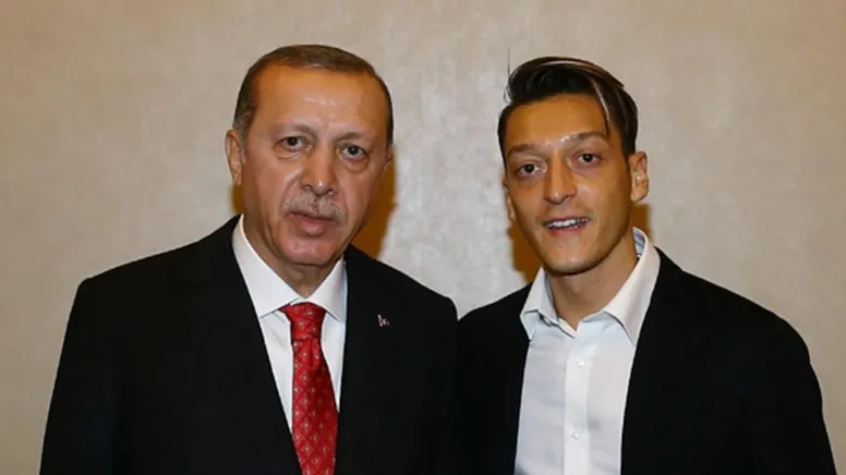 Ali Mahir Başarır'dan Mesut Özil'e ders gibi yanıt