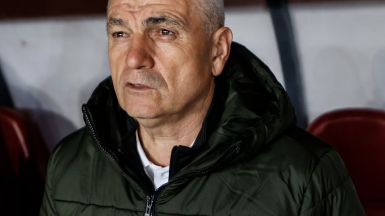 Rıza Çalımbay'dan tepki: Verdiği faulü kabul etmiyorum