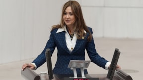 MHP’li vekile yol vermeyen hakim, sanık oldu