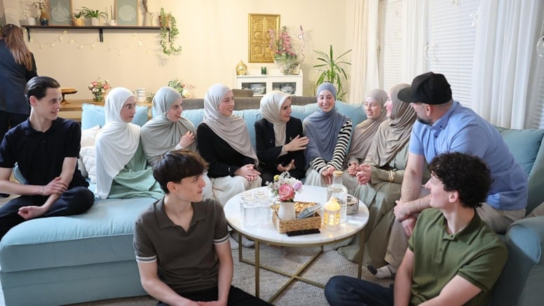 Gezen Bakan şimdi de Almanya’da