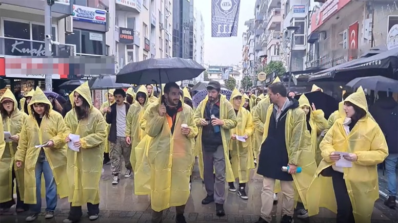 İzmir'de ikram ve takas etkinliği düzenlendi