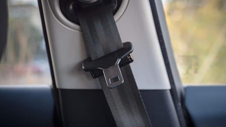 Otomobil devinde emniyet kemeri sorunu: 105 bin 322 aracını geri çağırdı