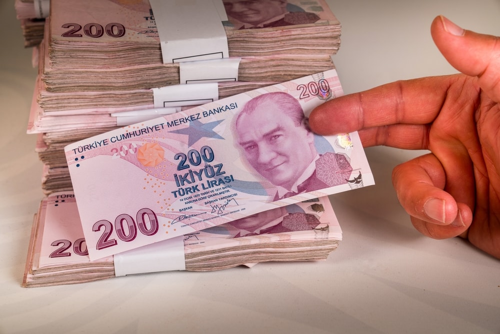 Emekliye temmuz zammı yaklaşıyor: Kim ne kadar alacak?