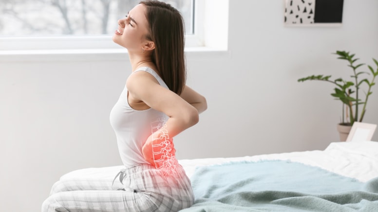 Sırtınız mı ağrıyor? O hastalığın belirtisi olabilir