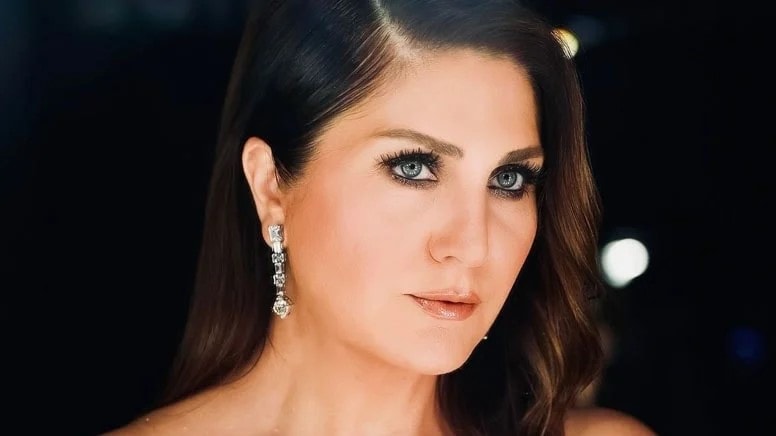 Sibel Can'a gönderilen korkunç koli: Bir gecelik, bıçak...