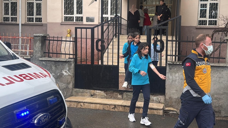 Kermes kötü bitti! İlkokul öğrencileri zehirlendi