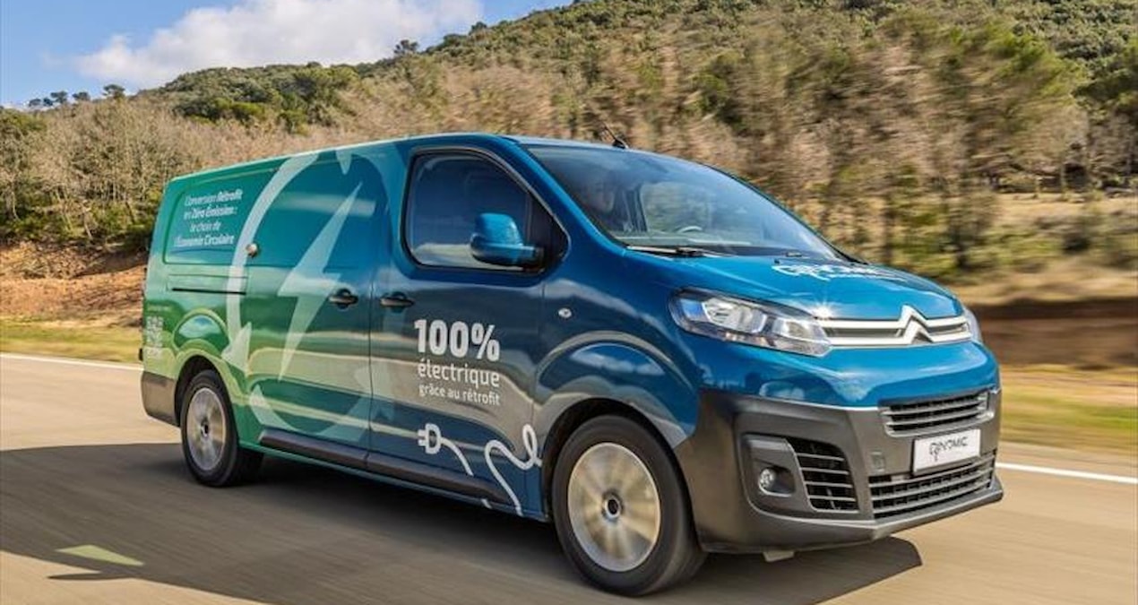 Stellantis Pro One ve Qinomic İşbirliği: Hafif Ticari Araçlarda Elektrikli Dönüşüm Devrimi!