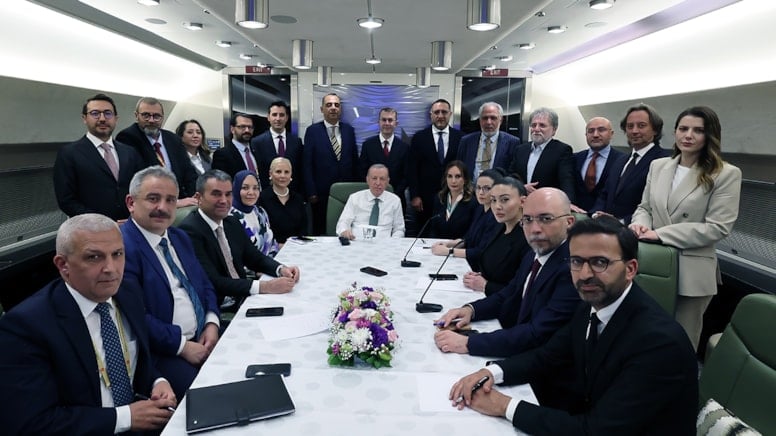 Erdoğan: İstanbul'u onların insafına tek edemeyiz