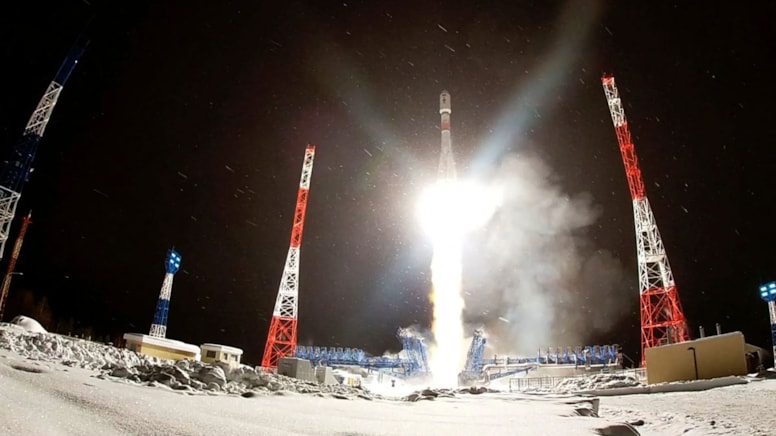 Süper gizli uzay araçları gizemli nesneyi dünyaya bıraktı: Endişeler arttı