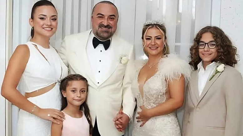 Volkan Konak'ın 35 yıllık eşinden duygusal paylaşım: Sensiz eksik kaldım