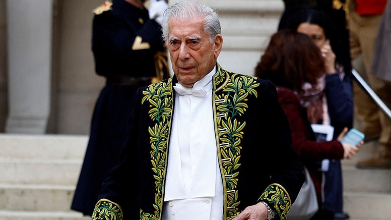 Edebiyat dünyasının acı kaybı...