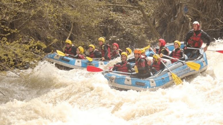 Rafting sezonu açıldı, adrenalin tutkunları tatilde Düzce’ye akın etti