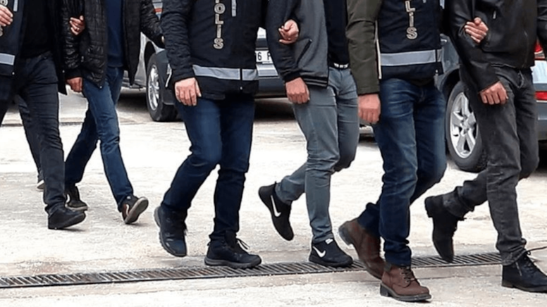 Adana'da uyuşturucu operasyonu: 52 kişi tutuklandı