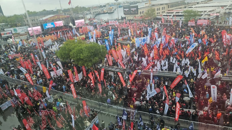 1 Mayıs kutlamalarında gözaltına alınan 17 kişi için tutuklama talebi