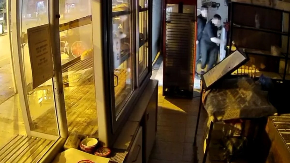 Gece yarısı fırın kurşunladılar