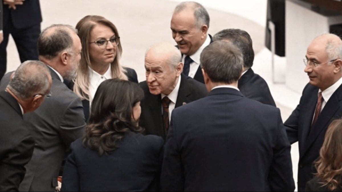 Kulis: AKP'liler, Bahçeli’nin komisyon önerisinden habersizdi