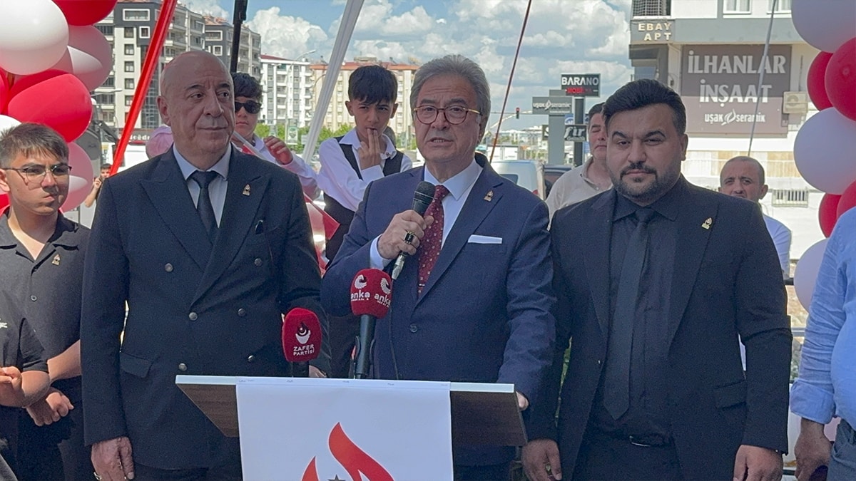 Zafer Partili Şehirlioğlu'ndan Diyarbakır'da konuştu: Bizim için Diyarbakır neyse Edirne de odur