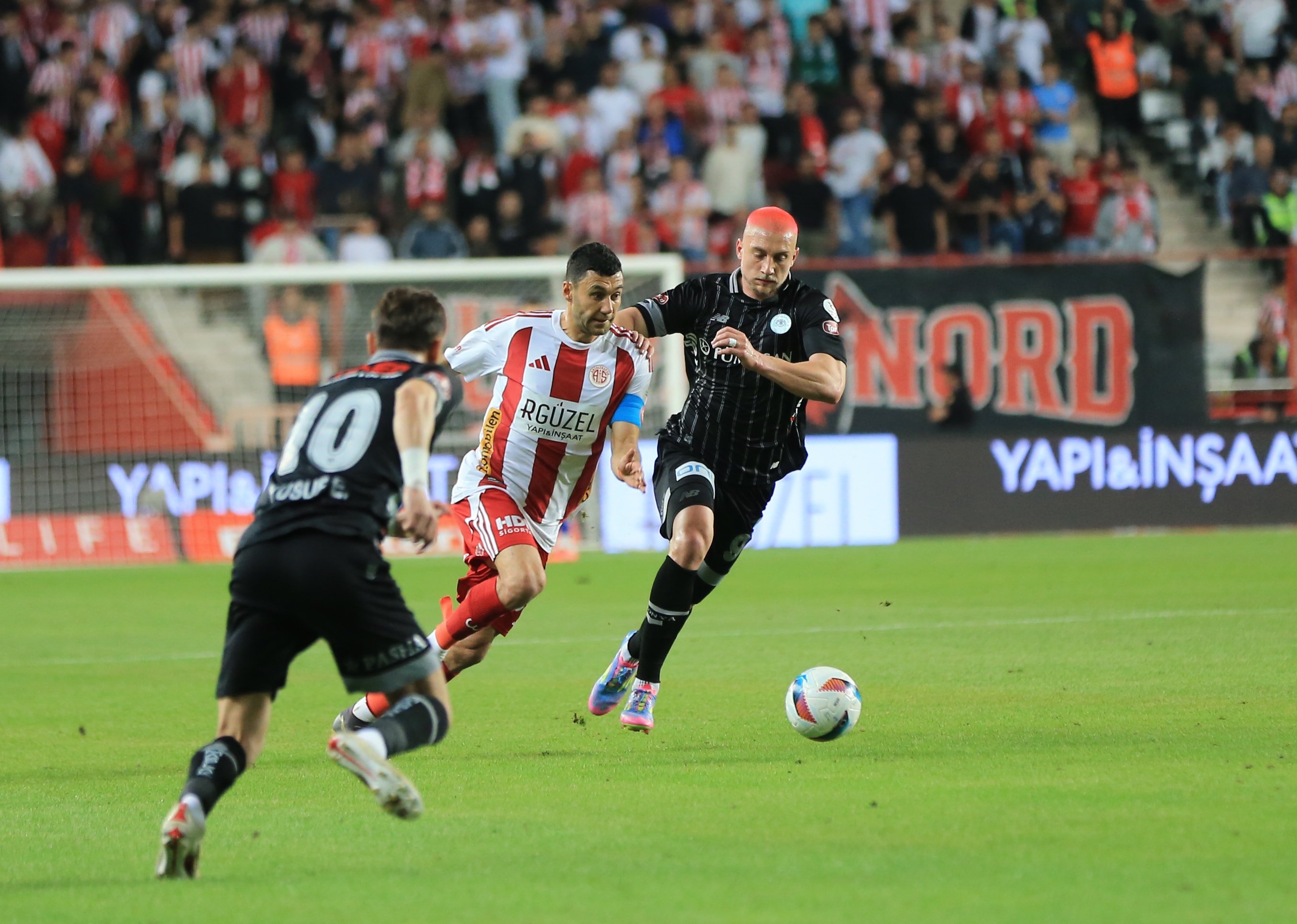 Antalyaspor tek golle kazandı, nefes aldı
