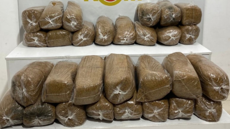 Samsun'da kaçak tütün operasyonu: 2 zanlı yakalandı