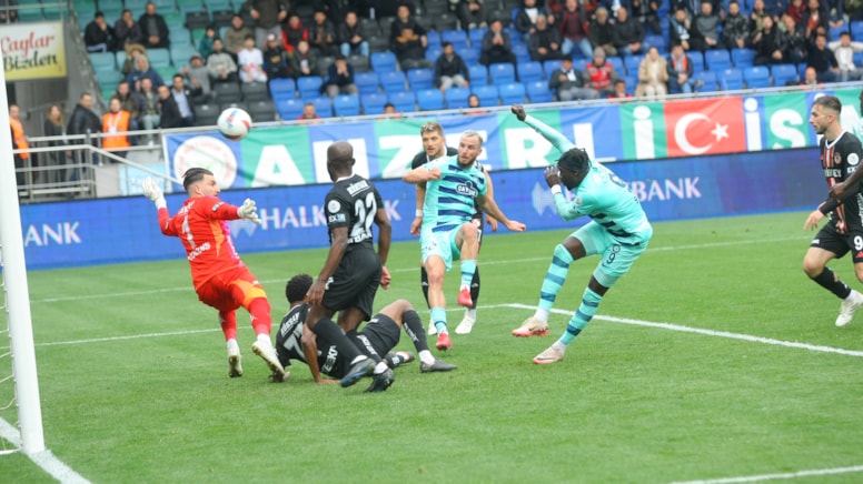 Rizespor'dan kritik galibiyet