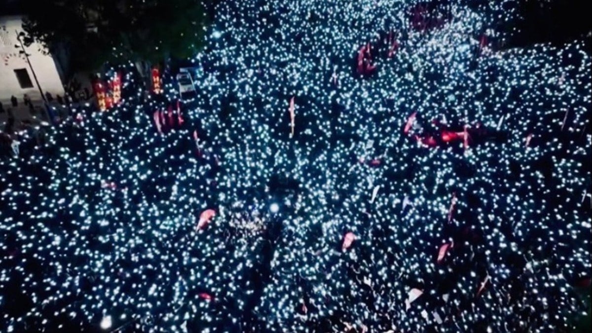 CHP mitingine karartma!