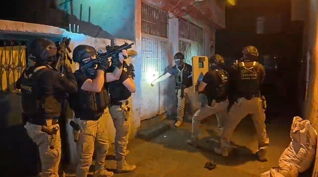 Adana'da IŞİD operasyonu: 6 gözaltı