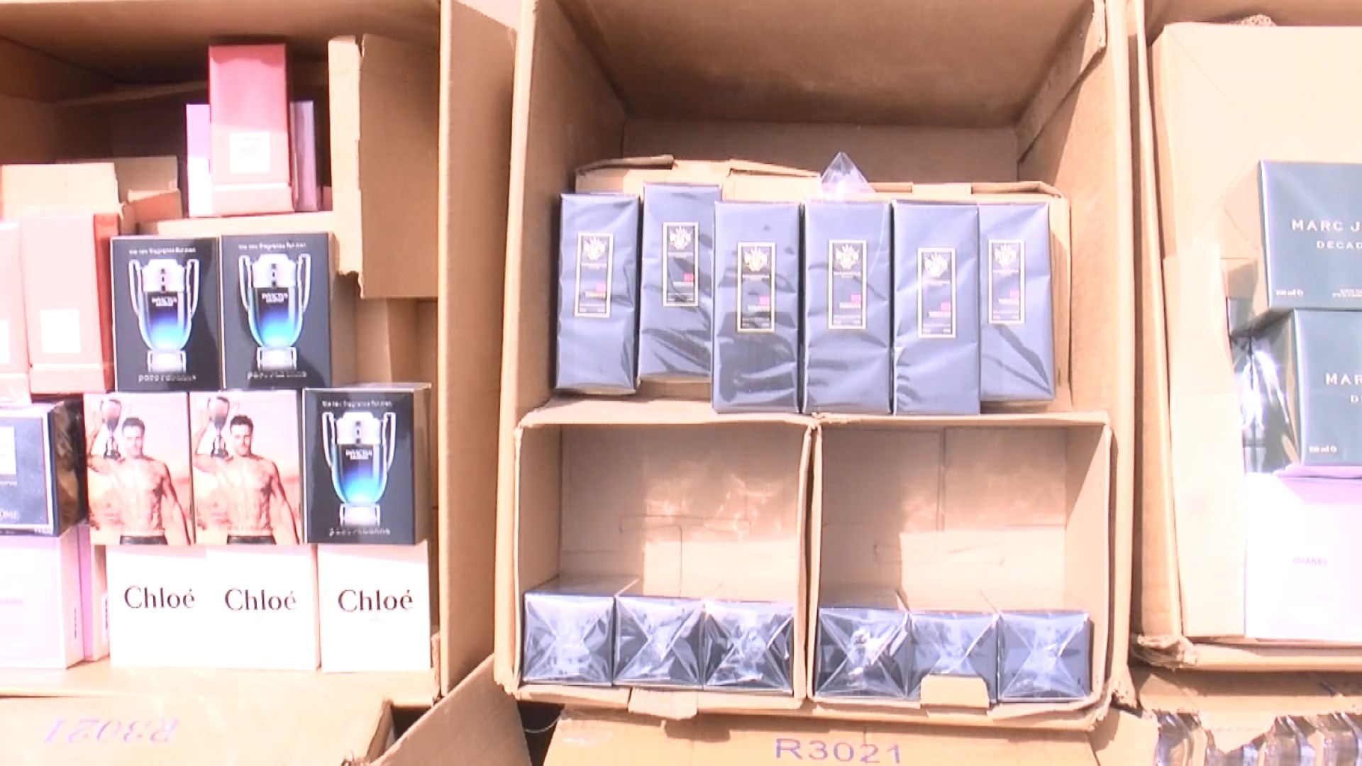 İstanbul'da sahte parfüm operasyonu: 110 milyon liralık ürün ele geçirildi