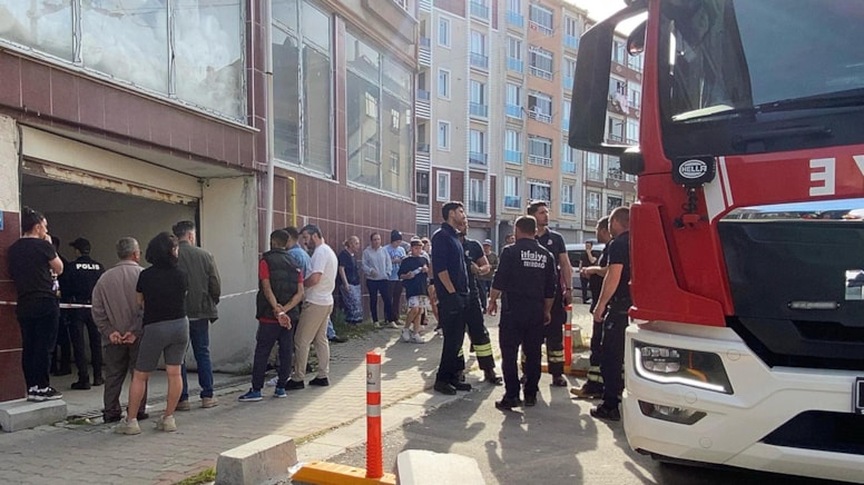 Tamir etmek istediği otomobili sonu oldu