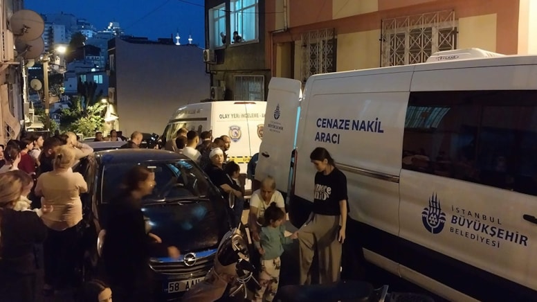 İstanbul'da dehşet: Kardeşini öldürüp, intihar etti