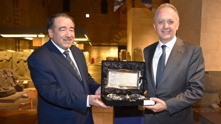 Türkiye'deydi, Peru'ya iade edildi