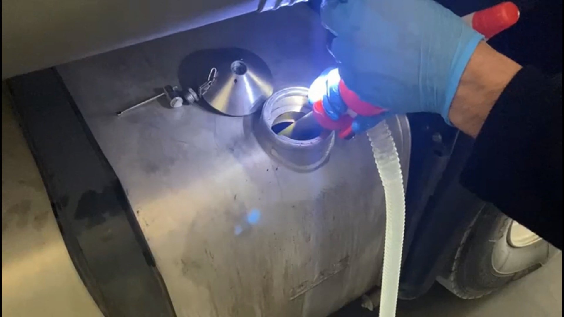 Ağrı'da 764 kilogram likit metamfetamin ele geçirildi