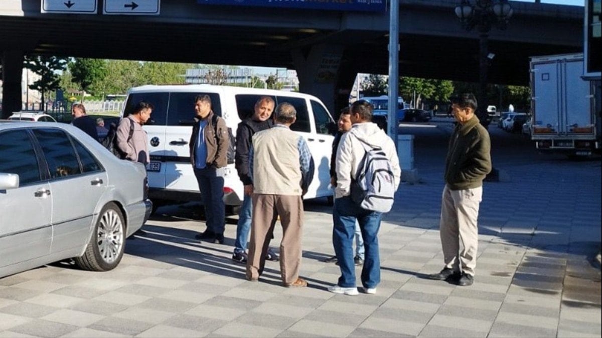 Amele pazarında iş yarışı
