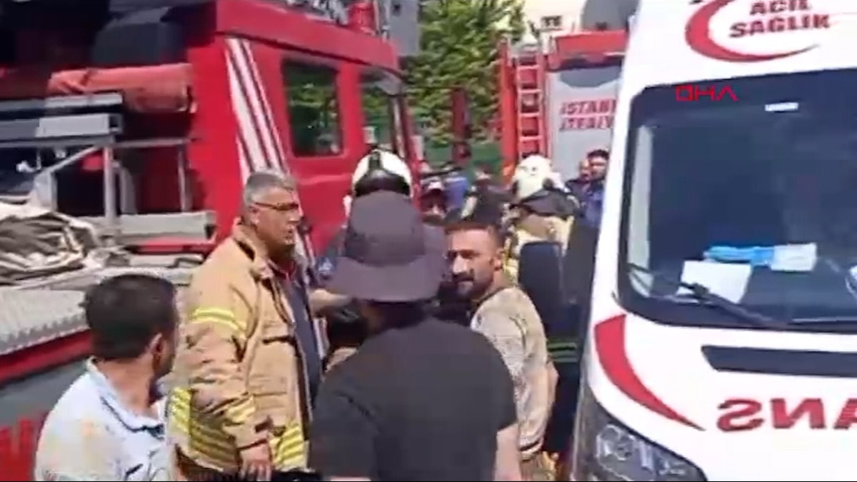İstanbul'da inşaat alanında göçük!