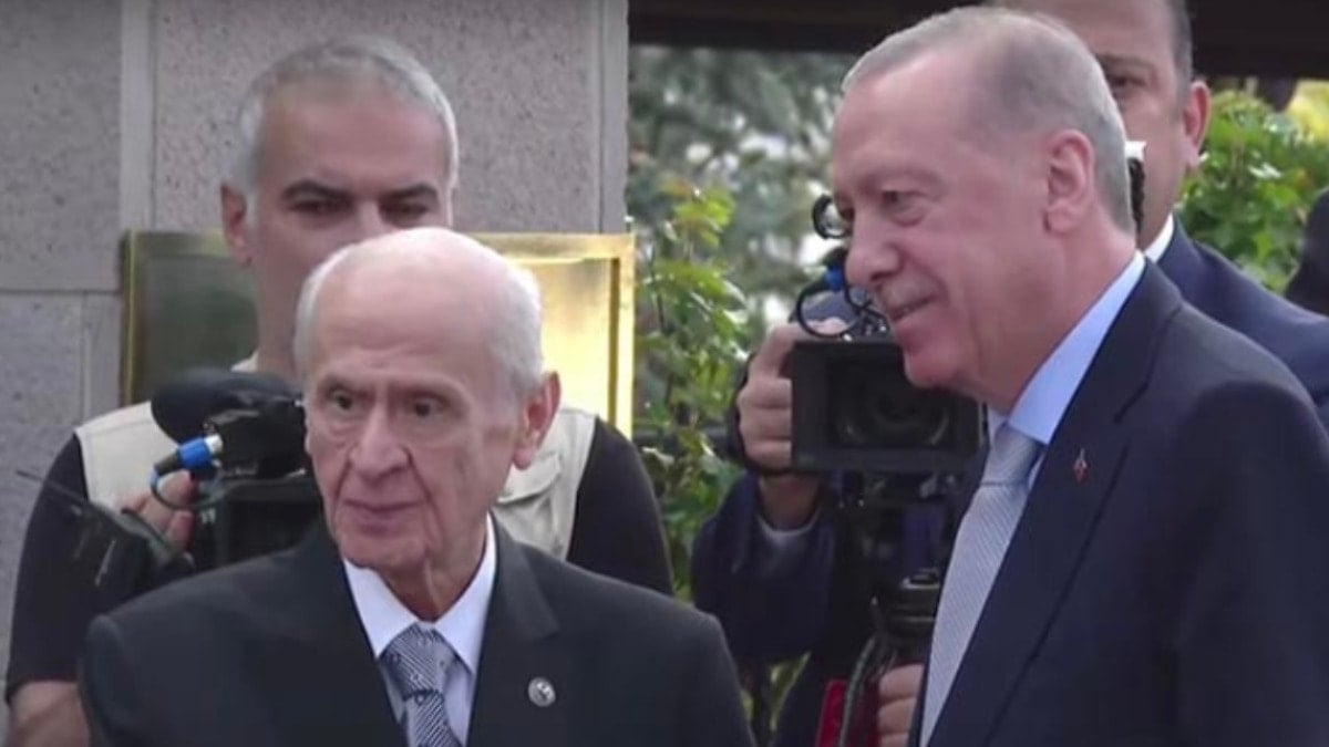 Ankara'da sürpriz zirve... Erdoğan Bahçeli'nin evine gitti