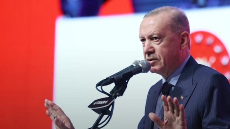 Erdoğan yeniden adaylık sinyali verdi! 'Hak vaki olana kadar buradayız'