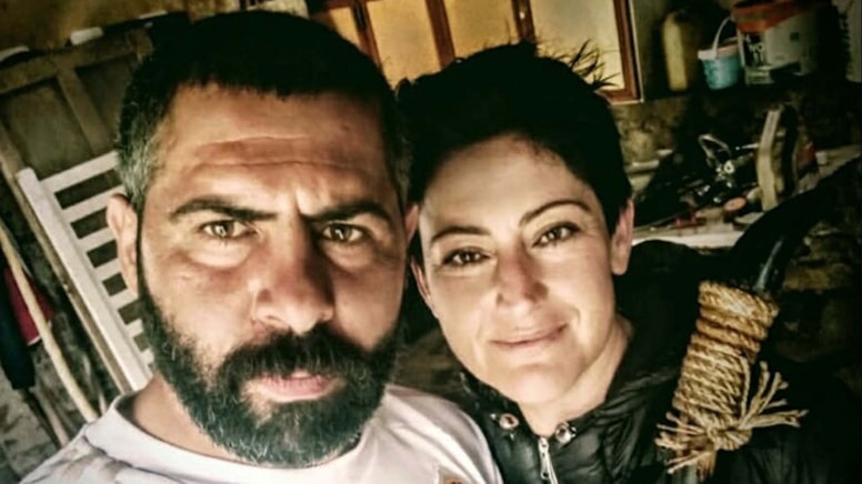 Eşi aylar önce intihar etmişti: Sevgilisiyle ağaçta asılı halde ölü bulundu