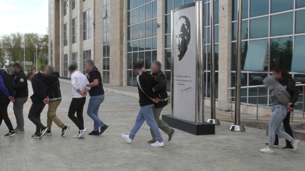 Kütahya'da uyuşturucu operasyonunda 6 tutuklama