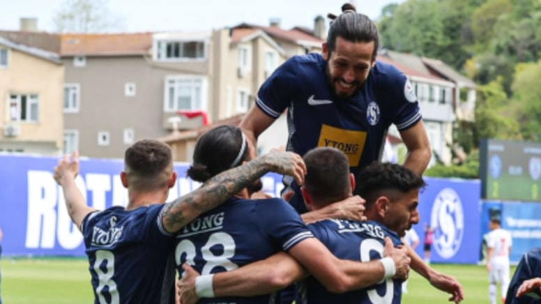 Sarıyer 20 yıl sonra 1. Lig'de