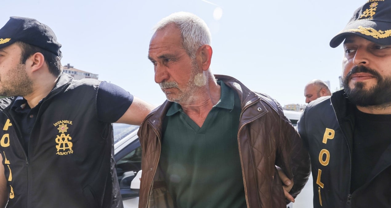 Son Dakika... CHP lideri Özgür Özel'e saldıran Selçuk Tengioğlu'nun gözaltı süresi uzatıldı thumbnail