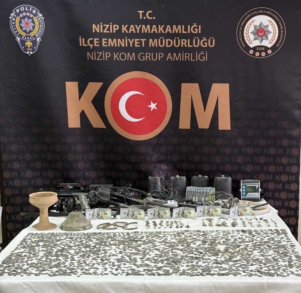 Gaziantep'te binlerce tarihi eser ele geçirildi!