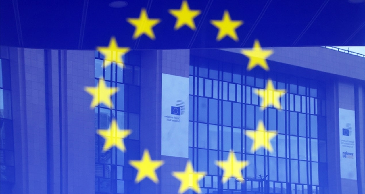 Rusya'ya Yönelik Yeni Yaptırımlar: AB'den Enerji, Finans ve 'Gölge Filo'ya Odaklı Sert Darbe!