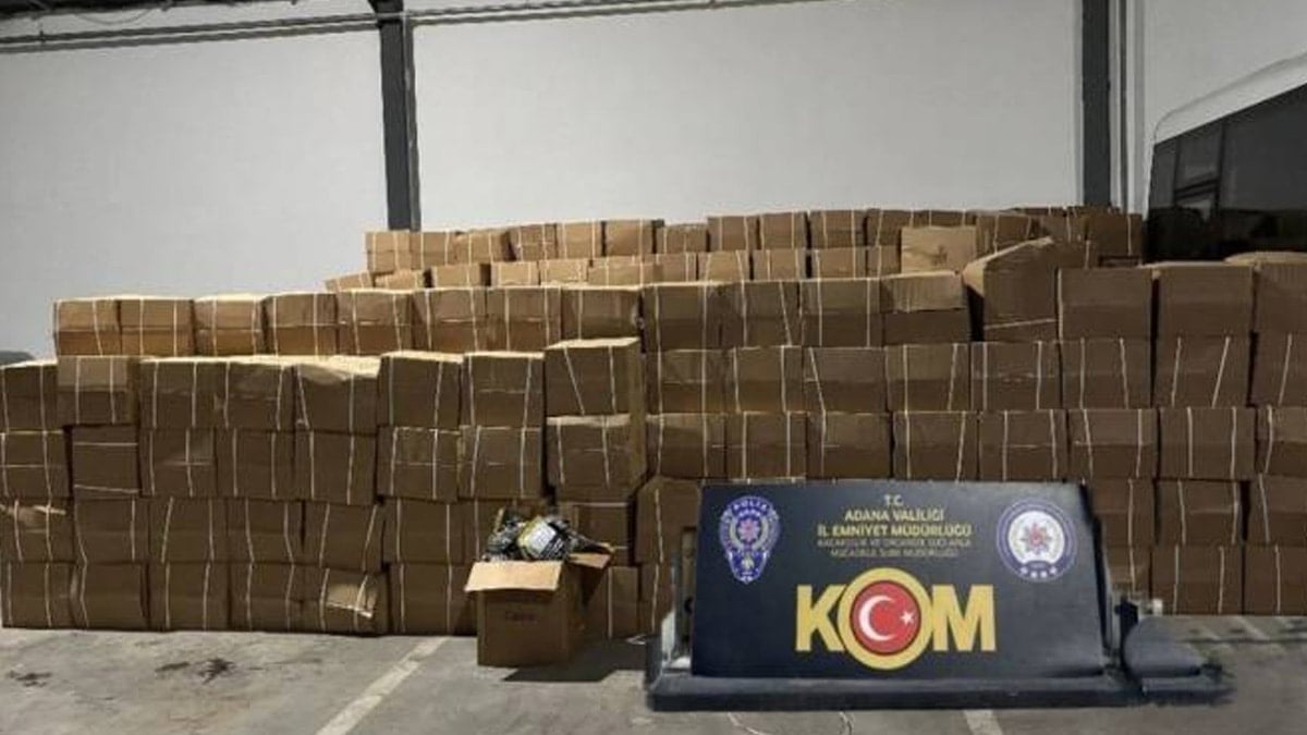Depoya baskın: 3 ton 100 kilogram tütün ele geçirildi