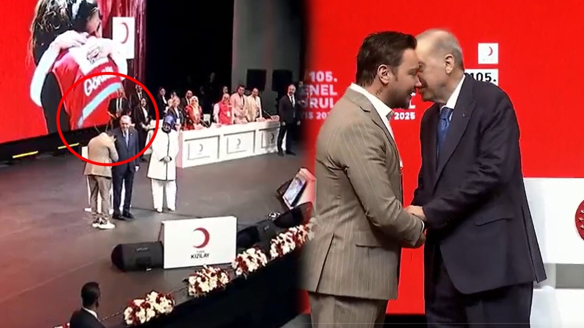 Sinan Akçıl, Erdoğan'ın elini öptü sonra da şarkı söyledi