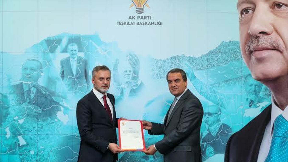 AKP'de bir istifa kararı daha