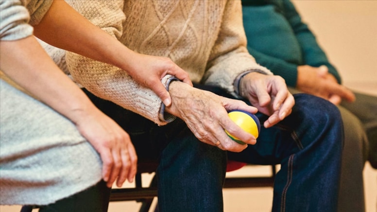 Alzheimer hastaları için bileklik geliştirildi