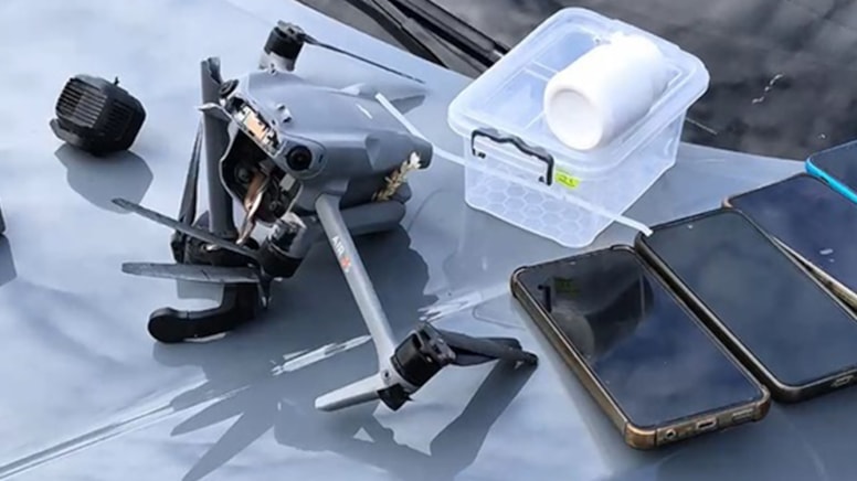 İzmir'de uyuşturucu taşıyan drone havada vuruldu: 2 tutuklama