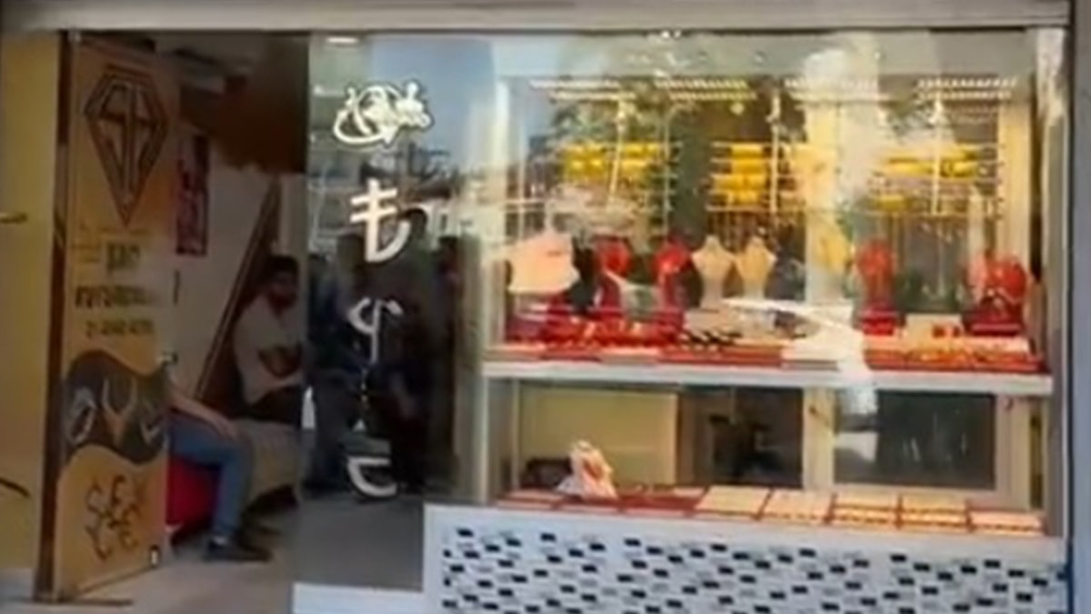 Hatay'da kuyumcu dükkanına saldırı: 1 ölü