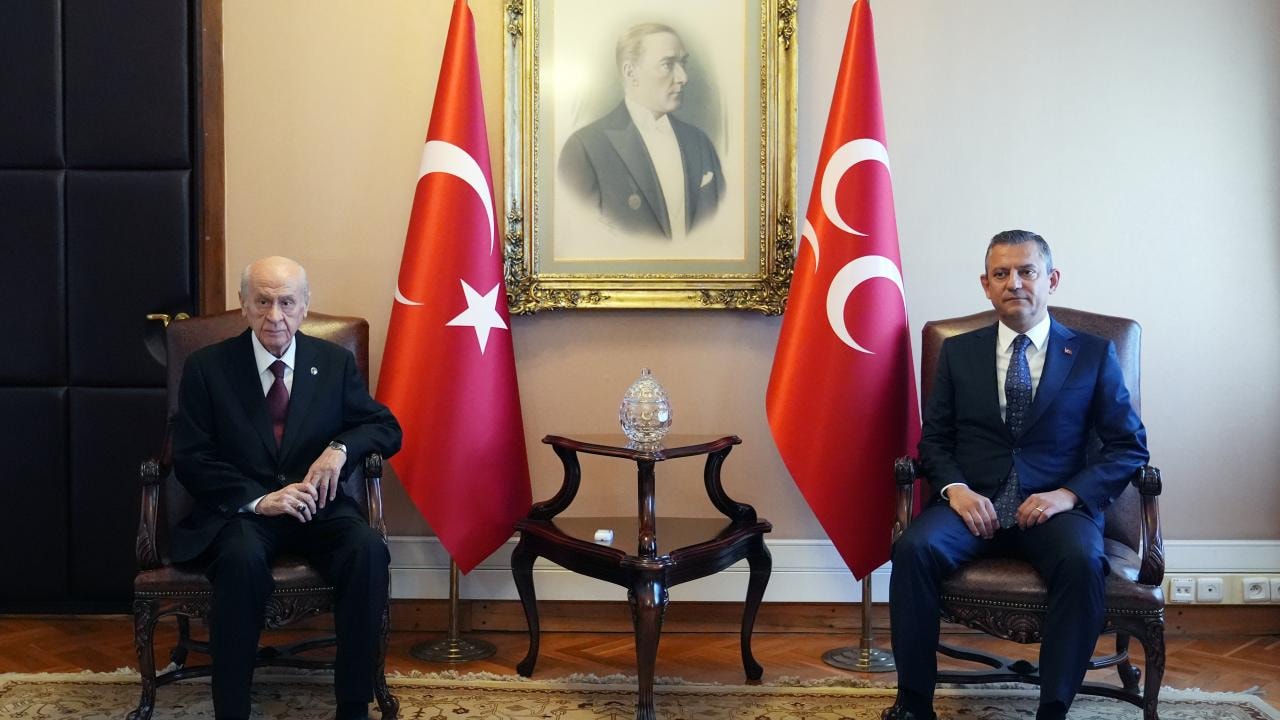 CHP lideri Özel'den canlı yayında Bahçeli'yi kızdıracak sözler!