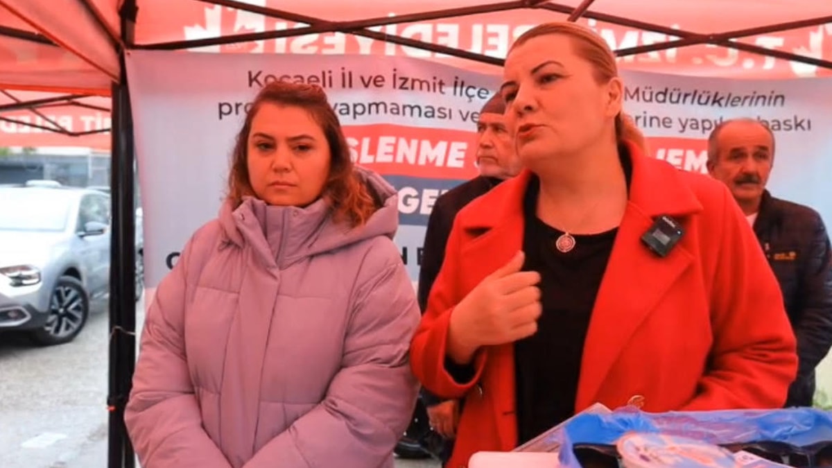 Milli Eğitim Müdürü, CHP’li belediyenin öğrencilere yemek dağıtımını engelledi
